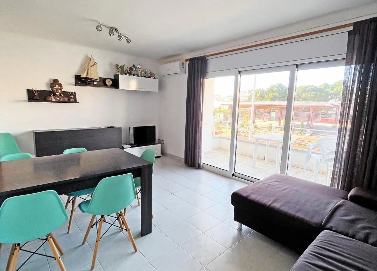 Apartamento De 3 Habitaciones En El Centro location