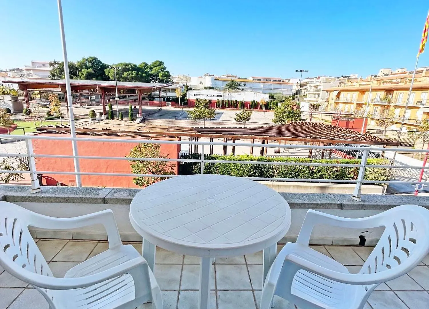 Apartamento De 3 Habitaciones En El Centro L'Escala 0*,  Spain