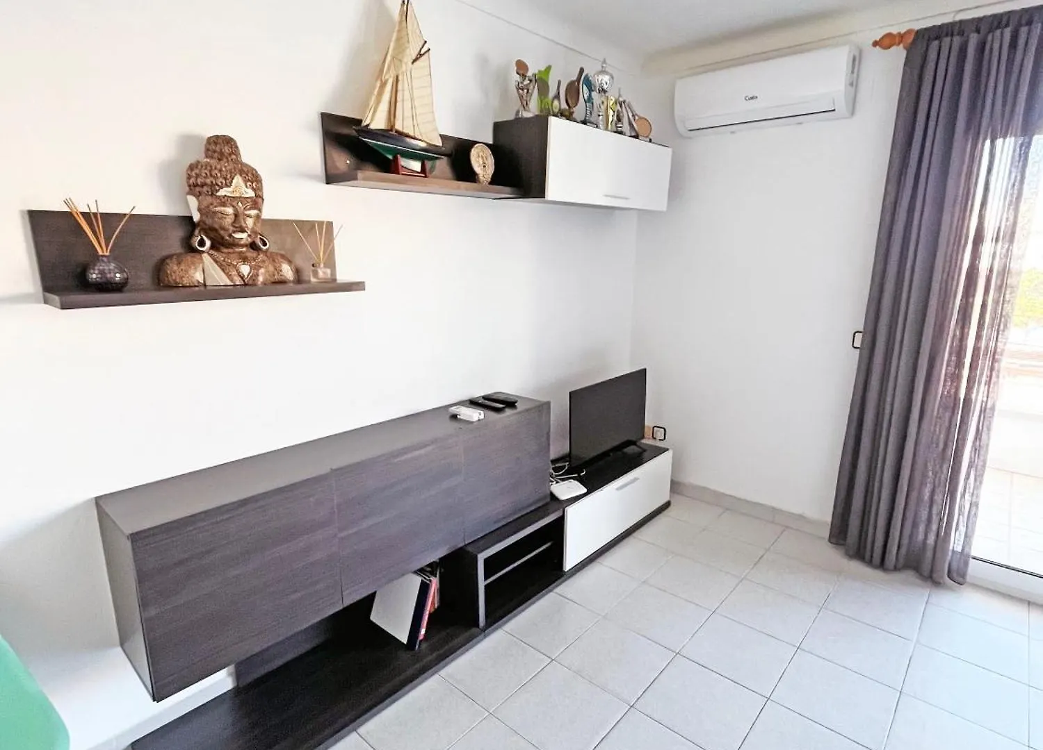 Apartamento De 3 Habitaciones En El Centro L'Escala Apartment