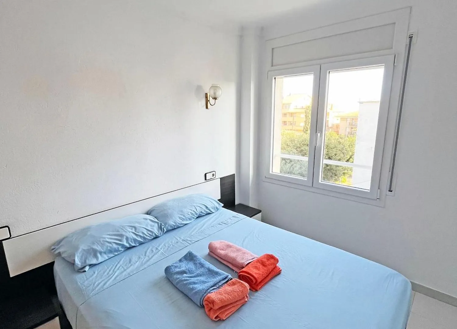 Apartamento De 3 Habitaciones En El Centro L'Escala