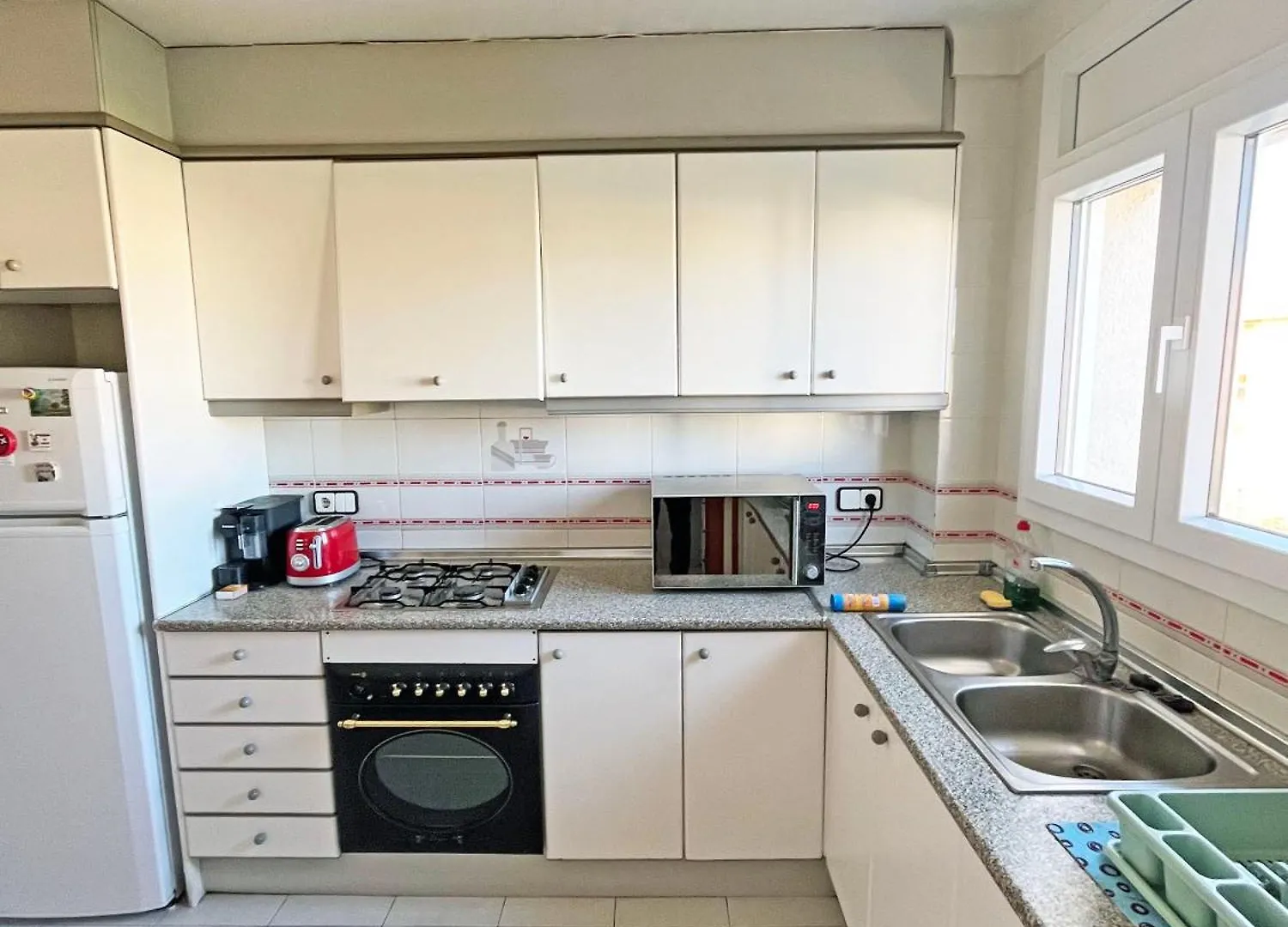 Apartamento De 3 Habitaciones En El Centro L'Escala