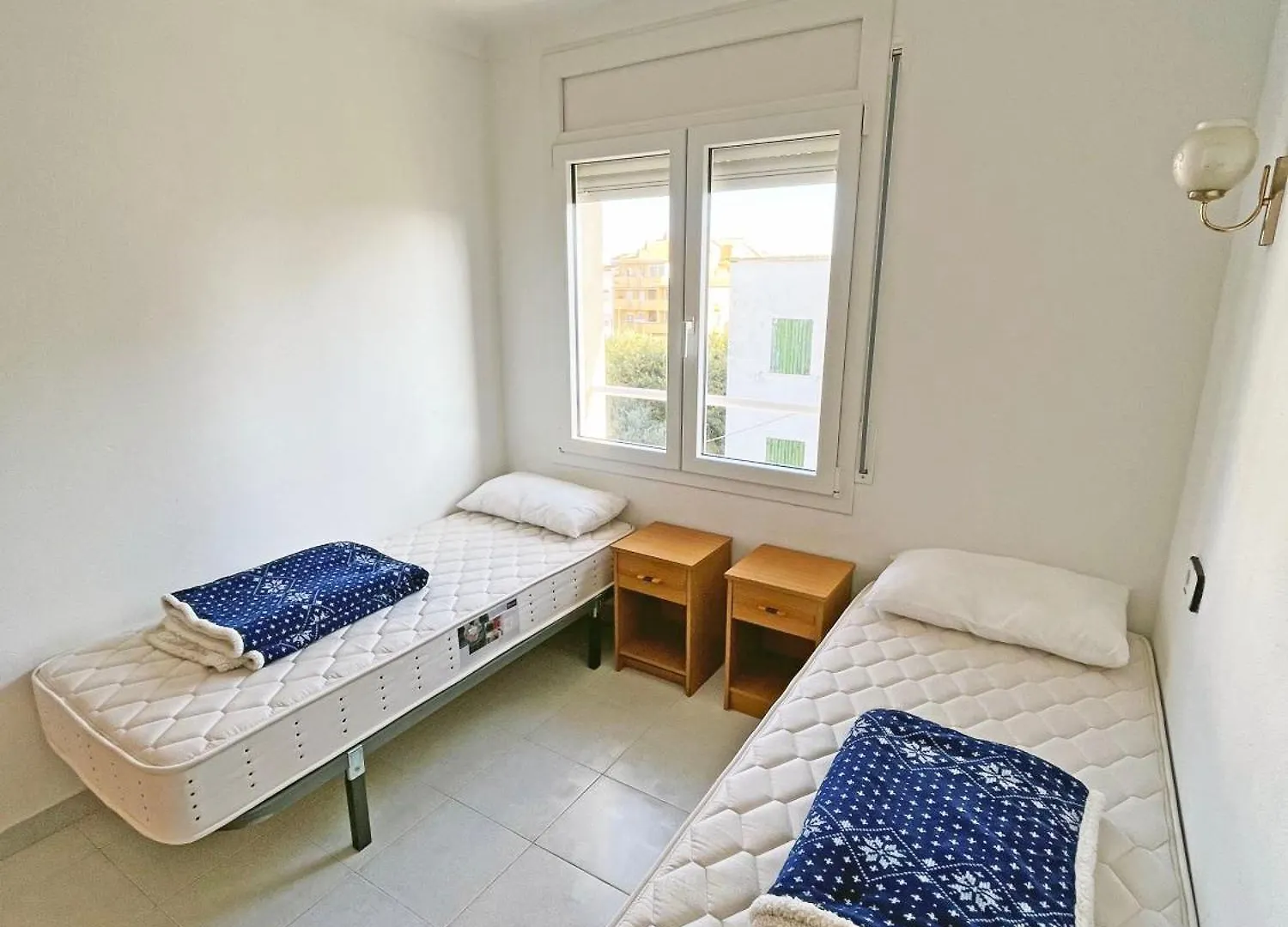 Apartamento De 3 Habitaciones En El Centro L'Escala Apartment