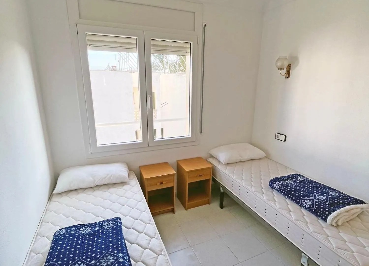 Apartamento De 3 Habitaciones En El Centro L'Escala